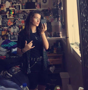 Meet your Posher, Alexe